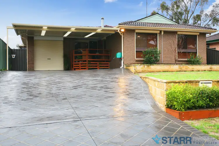 9 Walkers Lane, St Clair NSW 2759