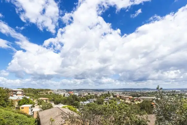 5/6 Memorial Drive, The Hill NSW 2300