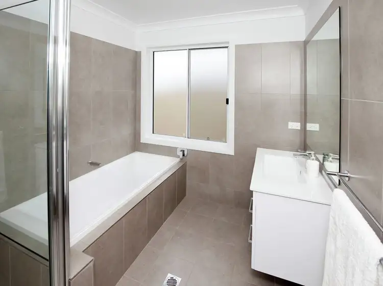 Sixth view of Homely house listing, 19 Cootamundra Boulevarde, Estella NSW 2650