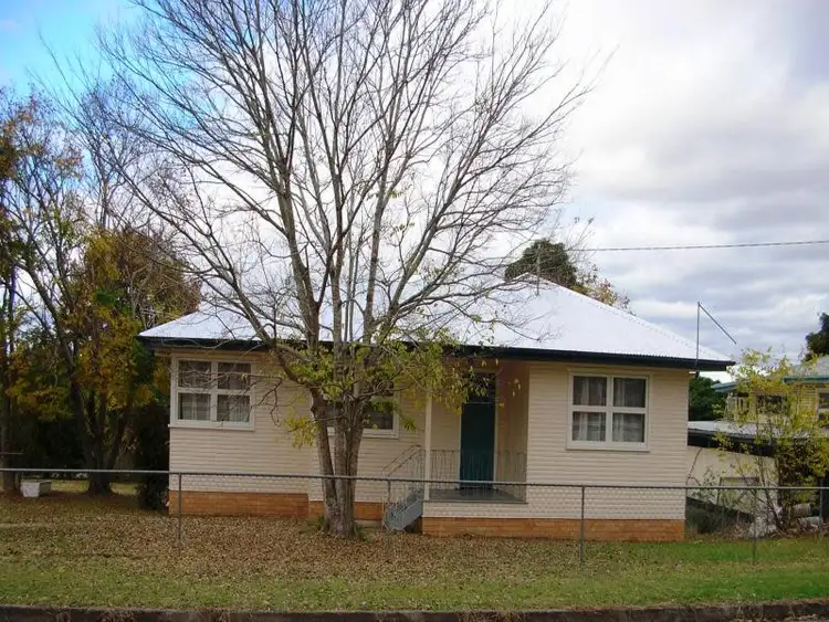 31 BLAXLAND STREET, Eastern Heights QLD 4305