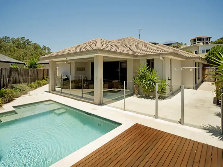 18 ELKINS ST, Pacific Pines QLD 4211