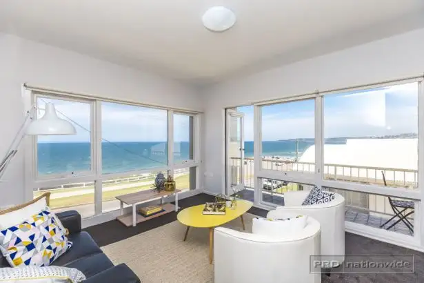 Main view of Homely unit listing, 2/86 Memorial Drive, Bar Beach NSW 2300