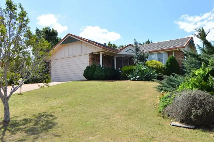 1 Swartz Street, Kearneys Spring QLD 4350