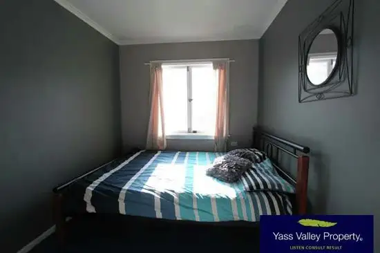 Fifth view of Homely house listing, 1 Duffy Place, Yass NSW 2582