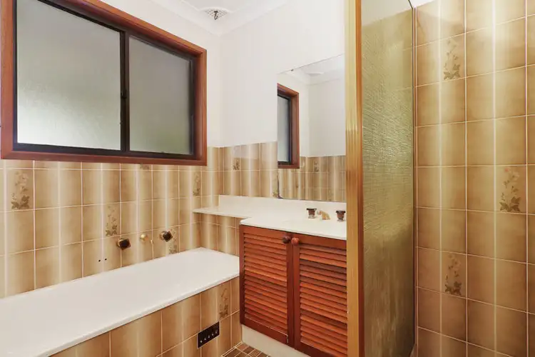 Fifth view of Homely house listing, 20 Lemon Gums Drive, Tamworth NSW 2340