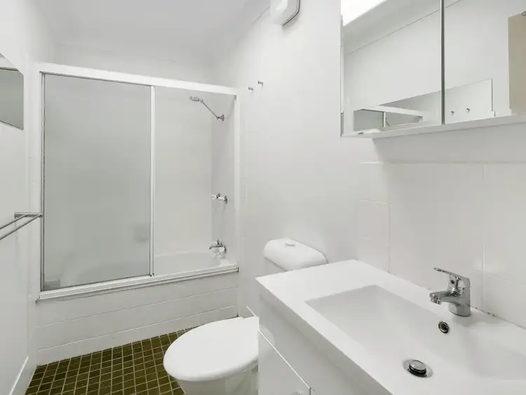 Fifth view of Homely apartment listing, 5/730 Wynnum Road, Morningside QLD 4170