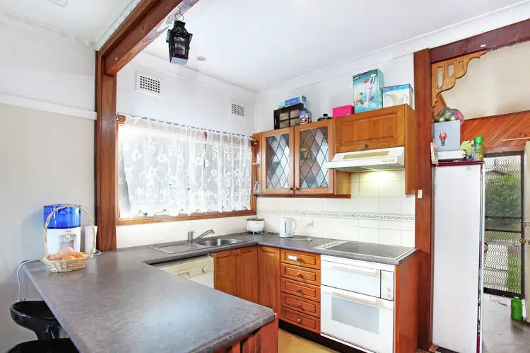 Second view of Homely house listing, 6 Endeavour Street, Seven Hills NSW 2147