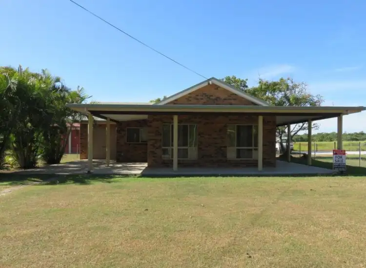 43 BUNDESEN AVE, Midge Point QLD 4799