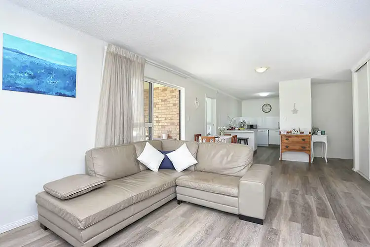 Fifth view of Homely unit listing, 4/26 Illoura Avenue, Bellara QLD 4507