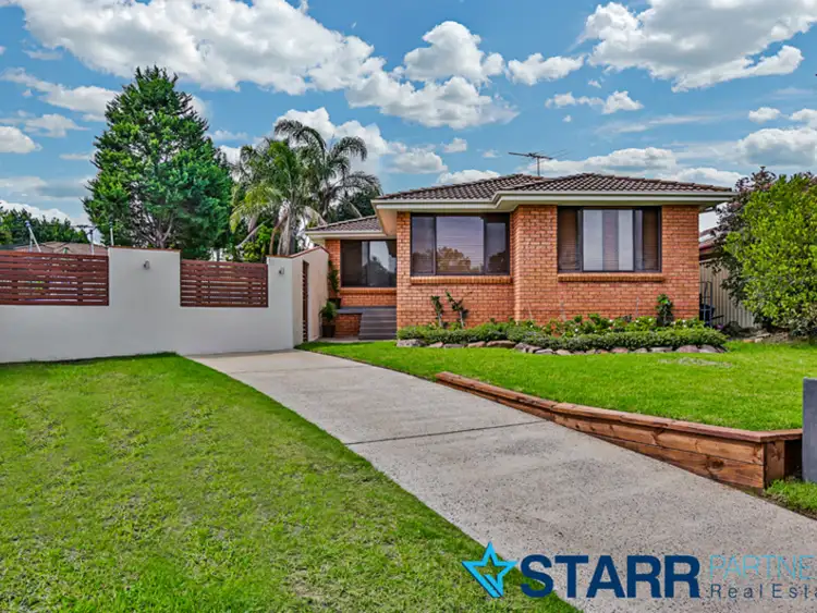 21 Cuscus Place, St Helens Park NSW 2560