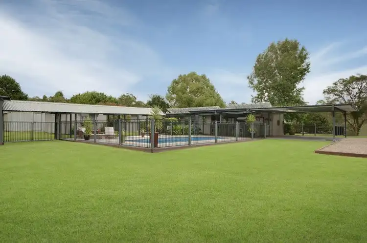 63 forest road, Wyee NSW 2259