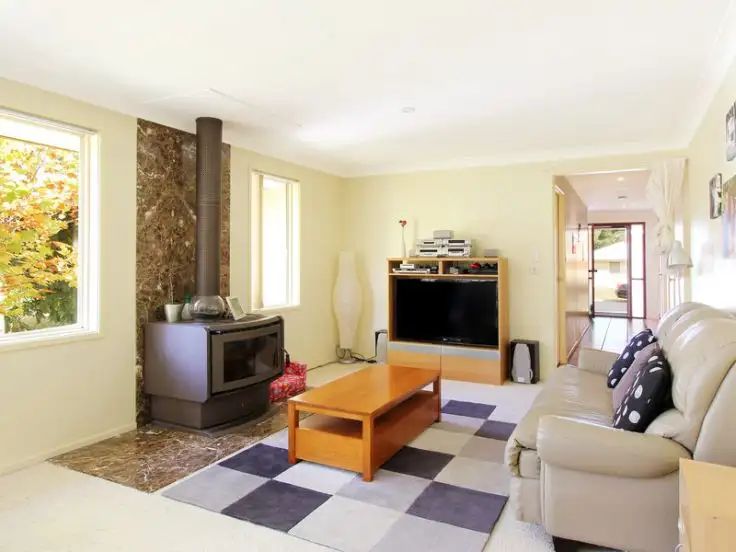 Fifth view of Homely house listing, 15 Aldred Avenue, Armidale NSW 2350