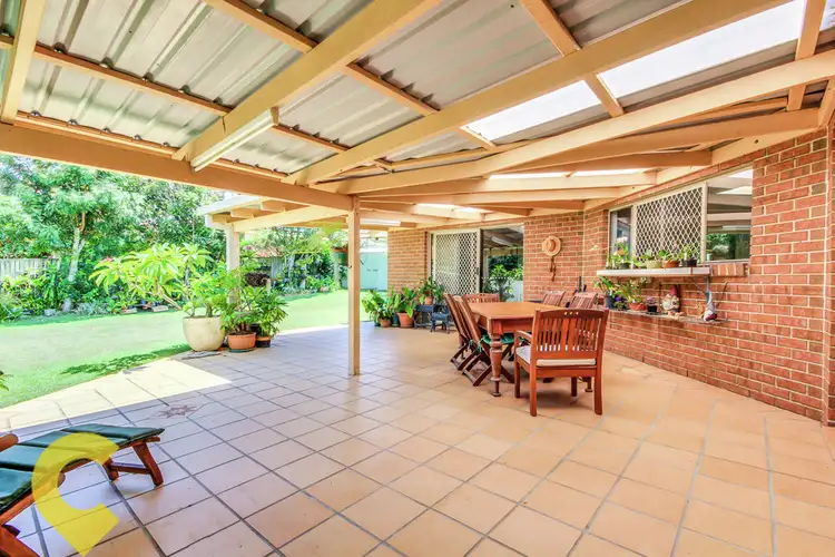 10 Carinyan Drive, Birkdale QLD 4159