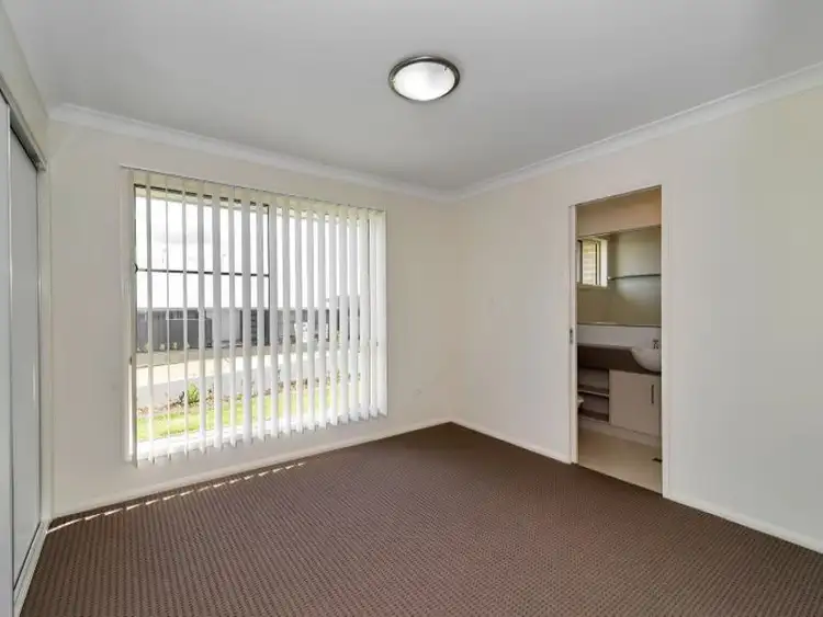 Sixth view of Homely unit listing, 2/5 Taragon Drive, Glenvale QLD 4350