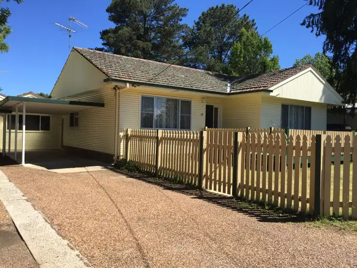 10 Bellevue Road, Armidale NSW 2350
