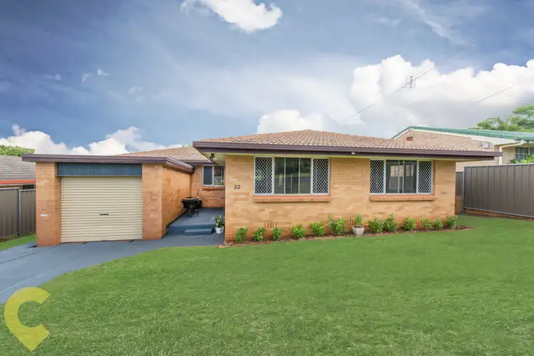 52 Debra Street, Centenary Heights QLD 4350