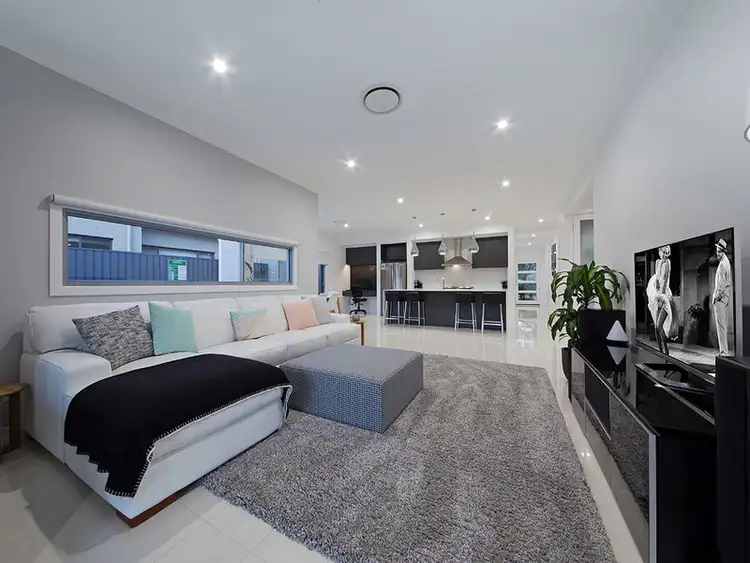 Seventh view of Homely house listing, 5 Lydia Pl, Gumdale QLD 4154