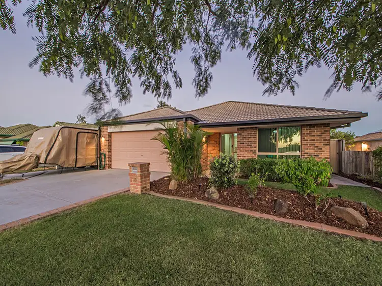 39 Campbell St, Wakerley QLD 4154
