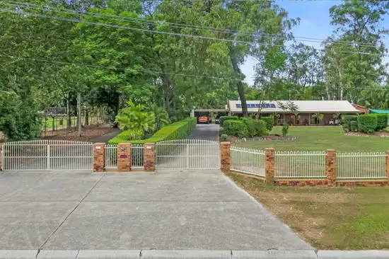 7-11 Crest Rd, Greenbank QLD 4124