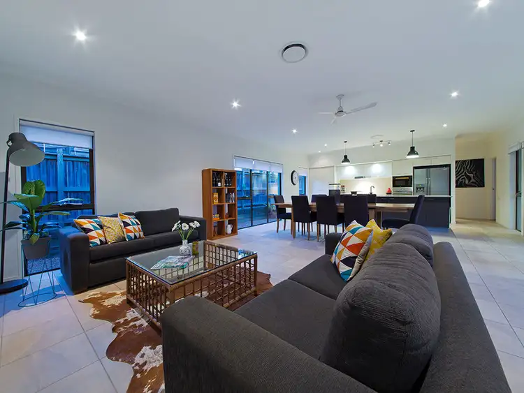 Sixth view of Homely house listing, 8 Torrens Crescent, Wakerley QLD 4154