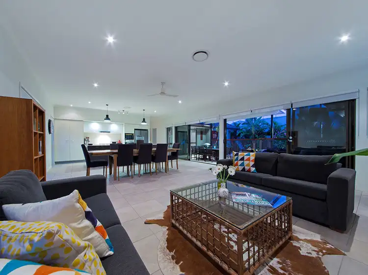 Seventh view of Homely house listing, 8 Torrens Crescent, Wakerley QLD 4154