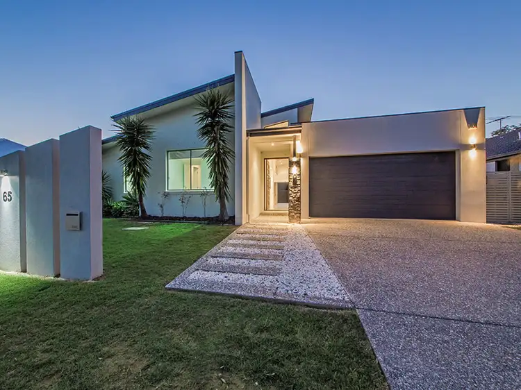 65 Red Gum Cr, Wakerley QLD 4154