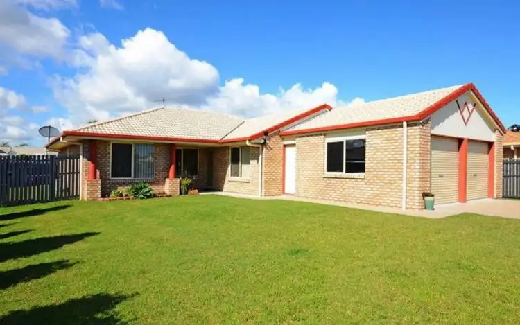 15 Mainsail Court, Point Vernon QLD 4655