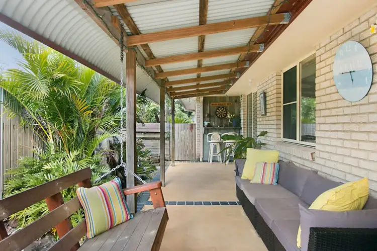 32 Main Road, Fingal Head NSW 2487