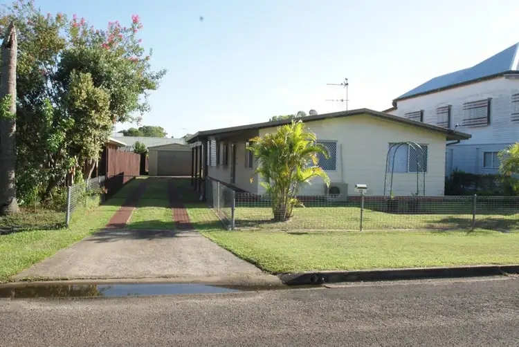 25 Gaynor St, Maryborough QLD 4650