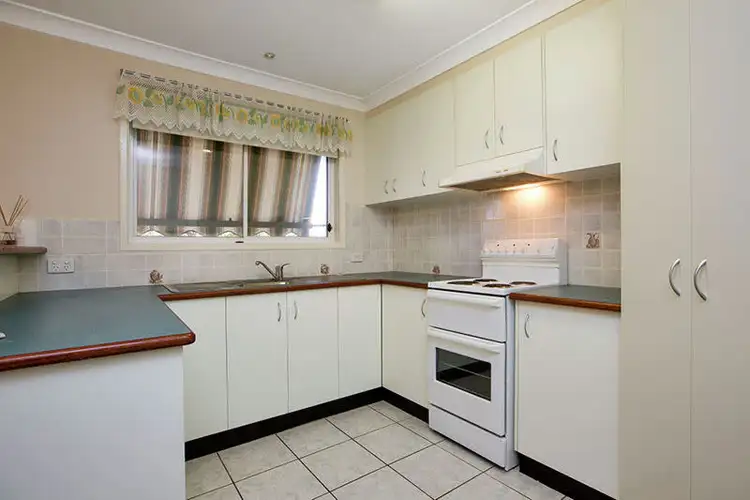 Second view of Homely house listing, 3/14 Cowper Close, Tamworth NSW 2340