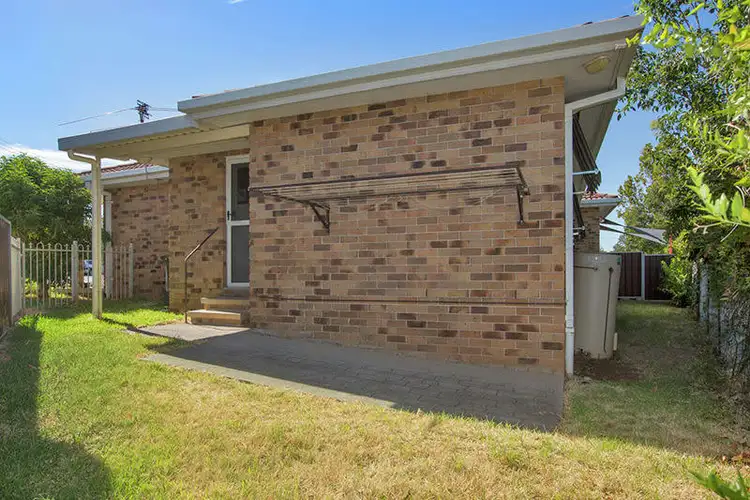 Sixth view of Homely house listing, 3/14 Cowper Close, Tamworth NSW 2340