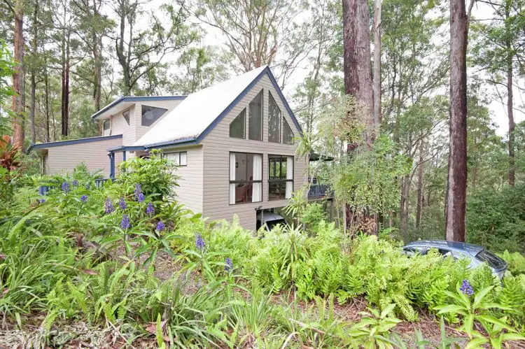 98 Towen Mountain Road, Towen Mountain QLD 4560