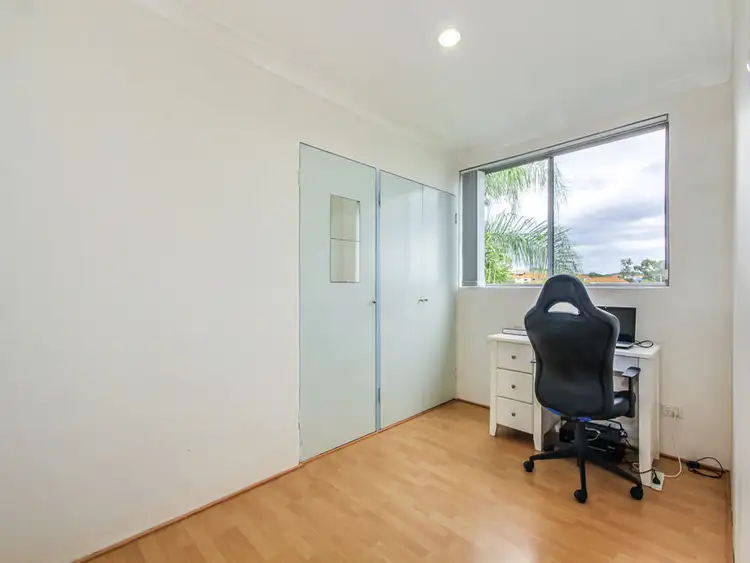 Sixth view of Homely unit listing, 4/83 Rialto Street, Greenslopes QLD 4120
