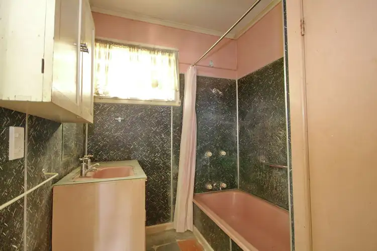 Sixth view of Homely house listing, 165 Wondall Rd, Wynnum West QLD 4178