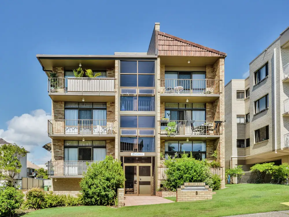 Main view of Homely unit listing, 2/8 Dingle Avenue, Caloundra QLD 4551