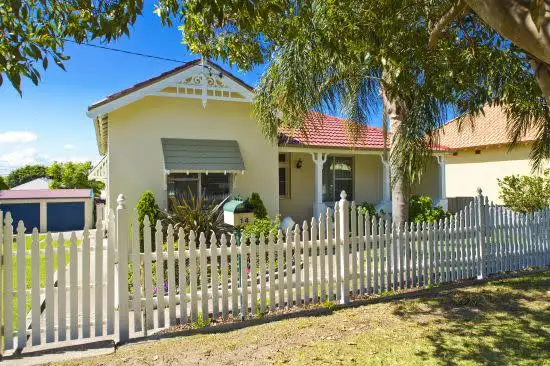 14 Wentworth Street, Georgetown NSW 2298