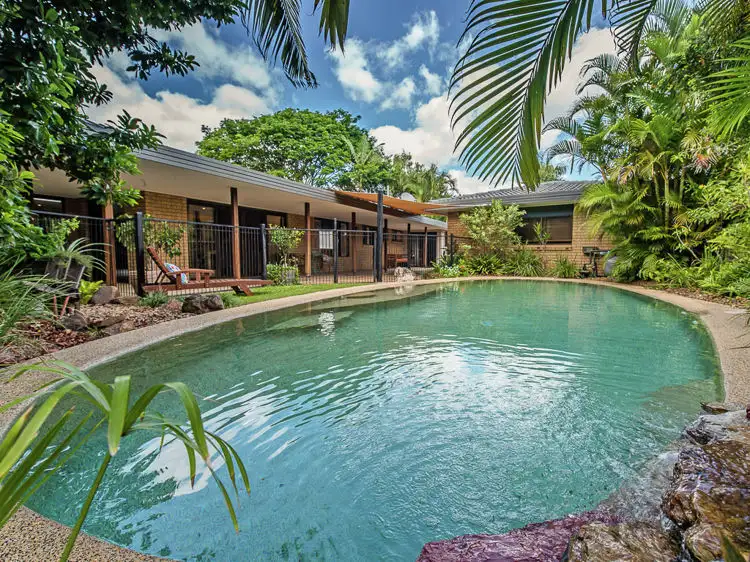 2 Casuarina Court, Highworth QLD 4560