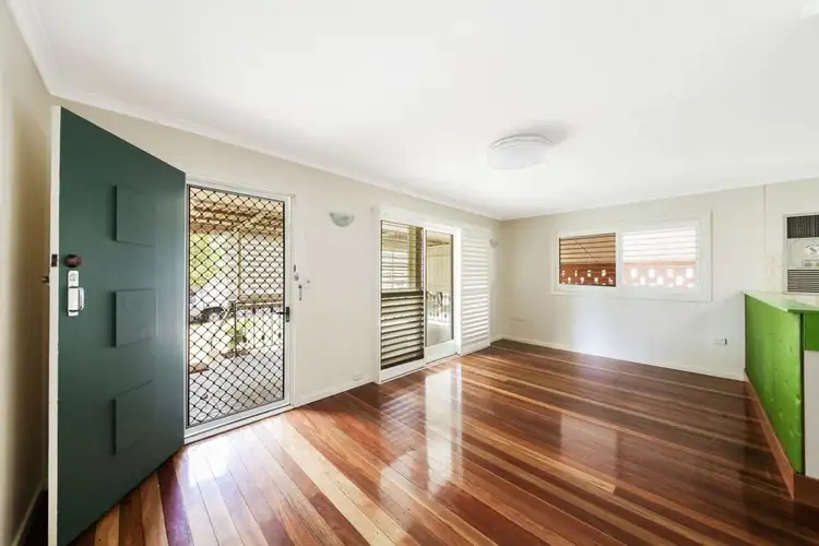 Second view of Homely house listing, 5 Thornlaw Street, Durack QLD 4077