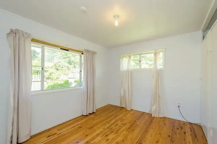Fifth view of Homely house listing, 28 Squire St, Toolooa QLD 4680