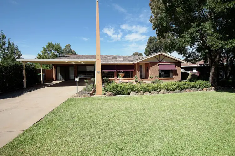 1 Heron Place, Estella NSW 2650