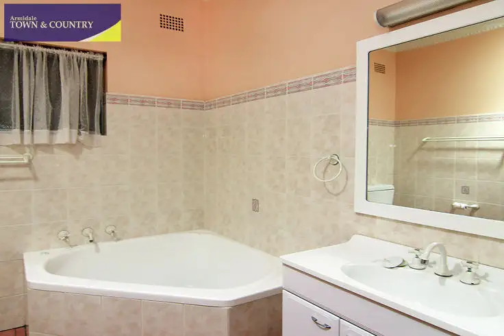 Fifth view of Homely house listing, 5 Salmon Avenue, Armidale NSW 2350