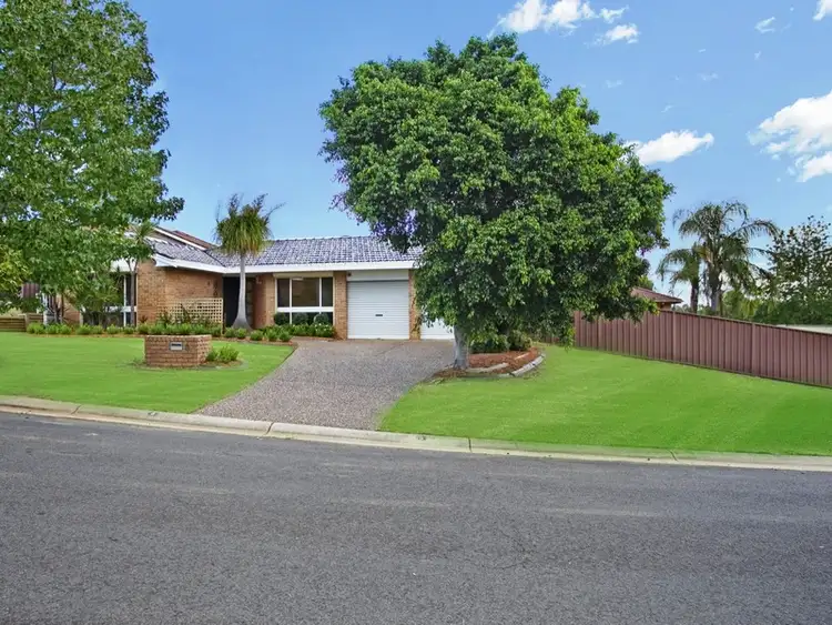 6 Jibbon Place, Woodbine NSW 2560