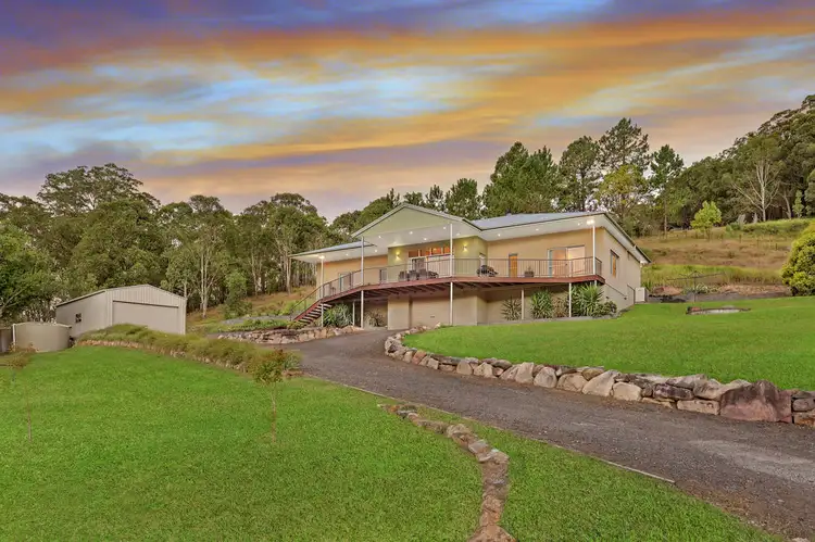 14 Robinvale Lane, Yarramalong NSW 2259