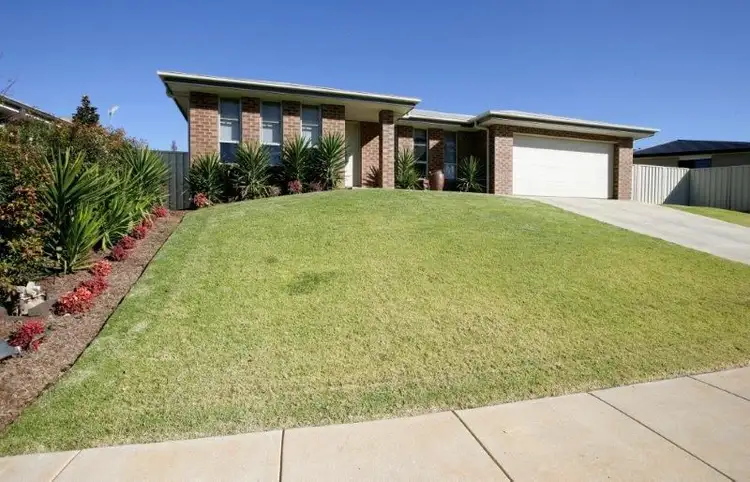 Main view of Homely house listing, 18 Marylands Way, Bourkelands NSW 2650