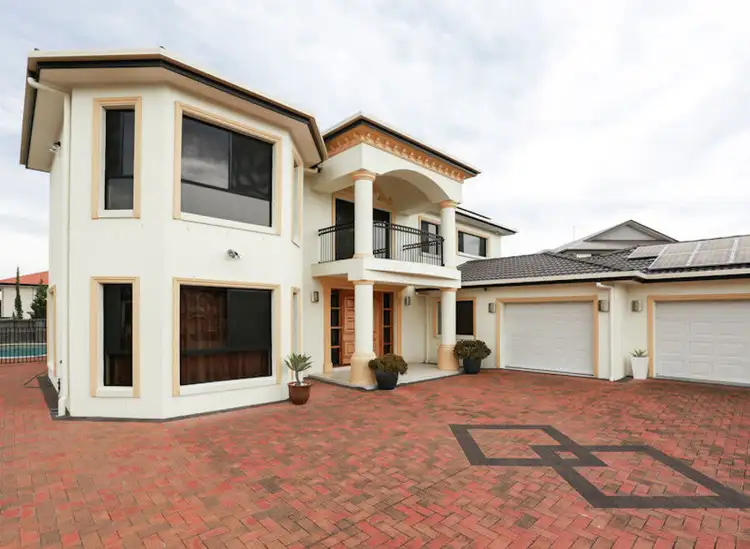 146 Hawthorn Circuit, Stretton QLD 4116