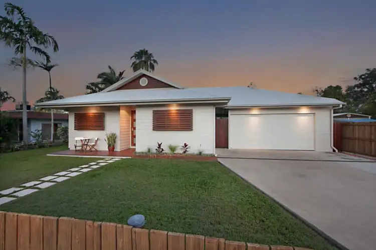 207 Balgal Beach Road, Balgal Beach QLD 4816