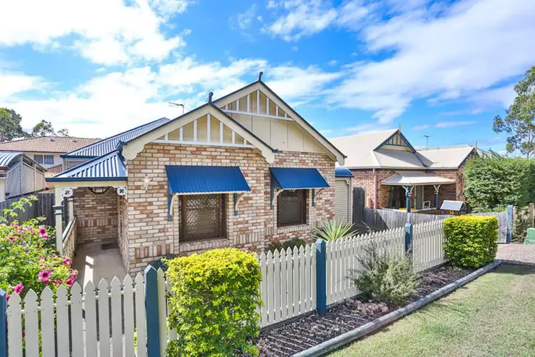 56 St James Street, Forest Lake QLD 4078