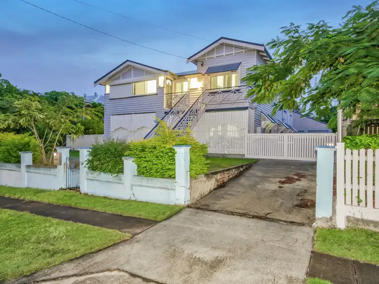 86 Temple Street, Coorparoo QLD 4151