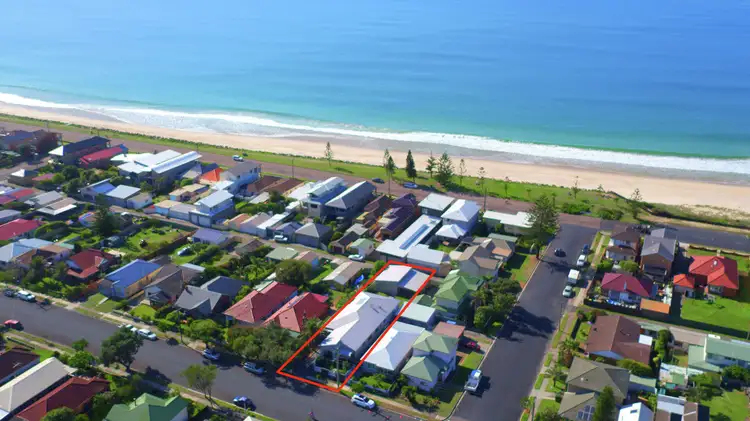 156 Dunbar Street, Stockton NSW 2295