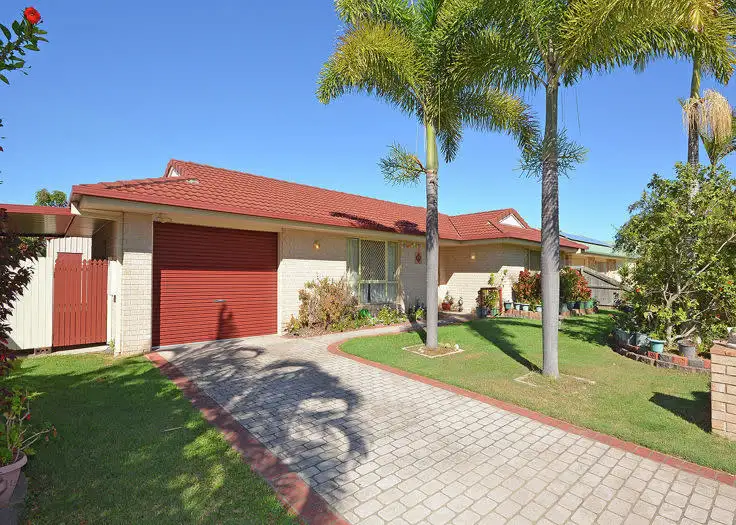 15 Lester Crescent, Torquay QLD 4655